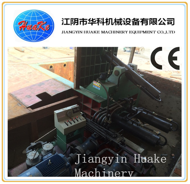 Máquina de 200 Ton Hydraulic Scrap Baling Press 1