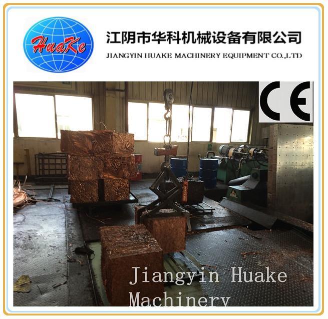 Máquina de 200 Ton Hydraulic Scrap Baling Press 4