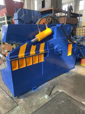 comprar La máquina para corte de metales 45KW del pedazo de la cuchilla H-13 modifica color para requisitos particulares online manufacture