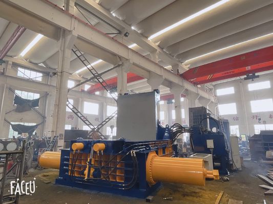 comprar Máquina de embalaje de residuos metálicos de caja de prensa 3000*2500*1300mm Capacidad de 200 toneladas / día online manufacture