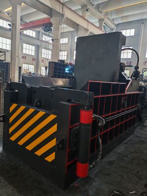 Comprar Formación automática de baleras de una sola presión: Y81Q-250 Baler hidráulico de metal online manufacture